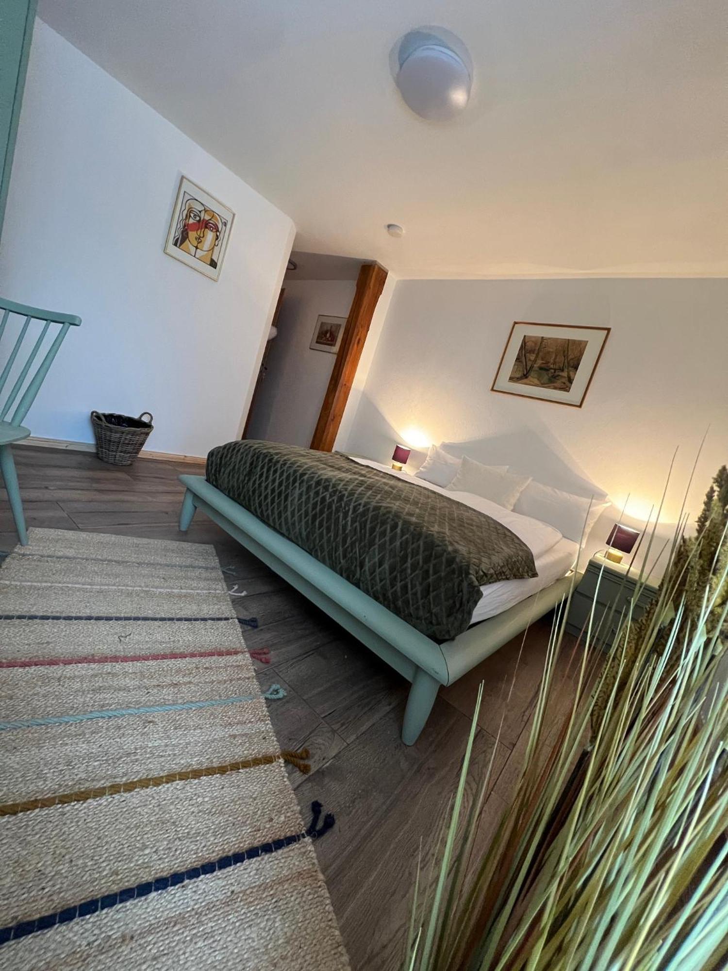 Haus Zum Guten Hirten Steinsfeld ภายนอก รูปภาพ