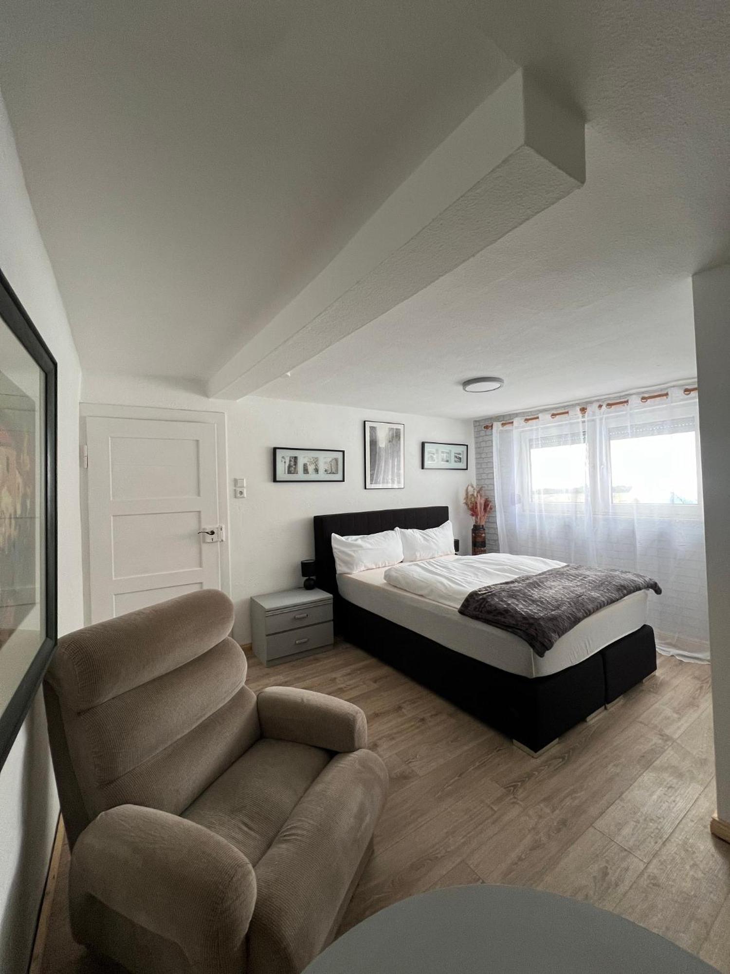 Haus Zum Guten Hirten Steinsfeld ภายนอก รูปภาพ